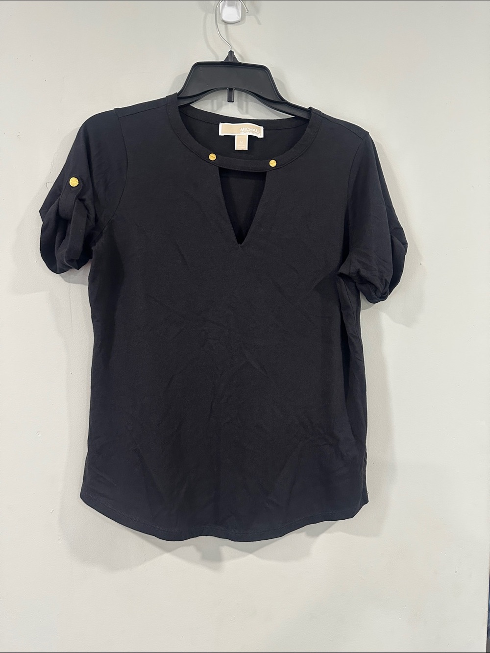MICHAEL Michael Kors Black Short-Sleeve Notch Top with Gold Buttons size M